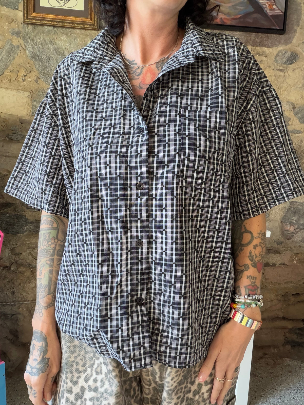 BLACK TEXTURED SHIRT - XL