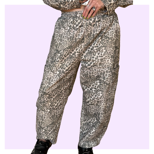 Barrel Pants - Leopard ***SHIPS OCT 15 ish***